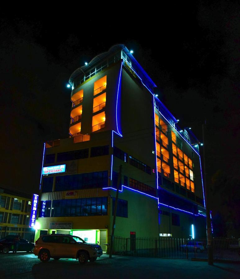 Deuts Four Seasons Hotel Nairobi Exterior foto