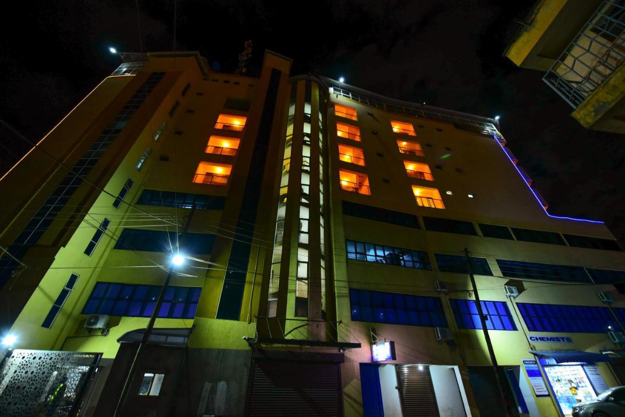 Deuts Four Seasons Hotel Nairobi Exterior foto
